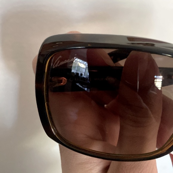 Vintage Gucci Sunglasses (come with box) - Picture 5 of 5